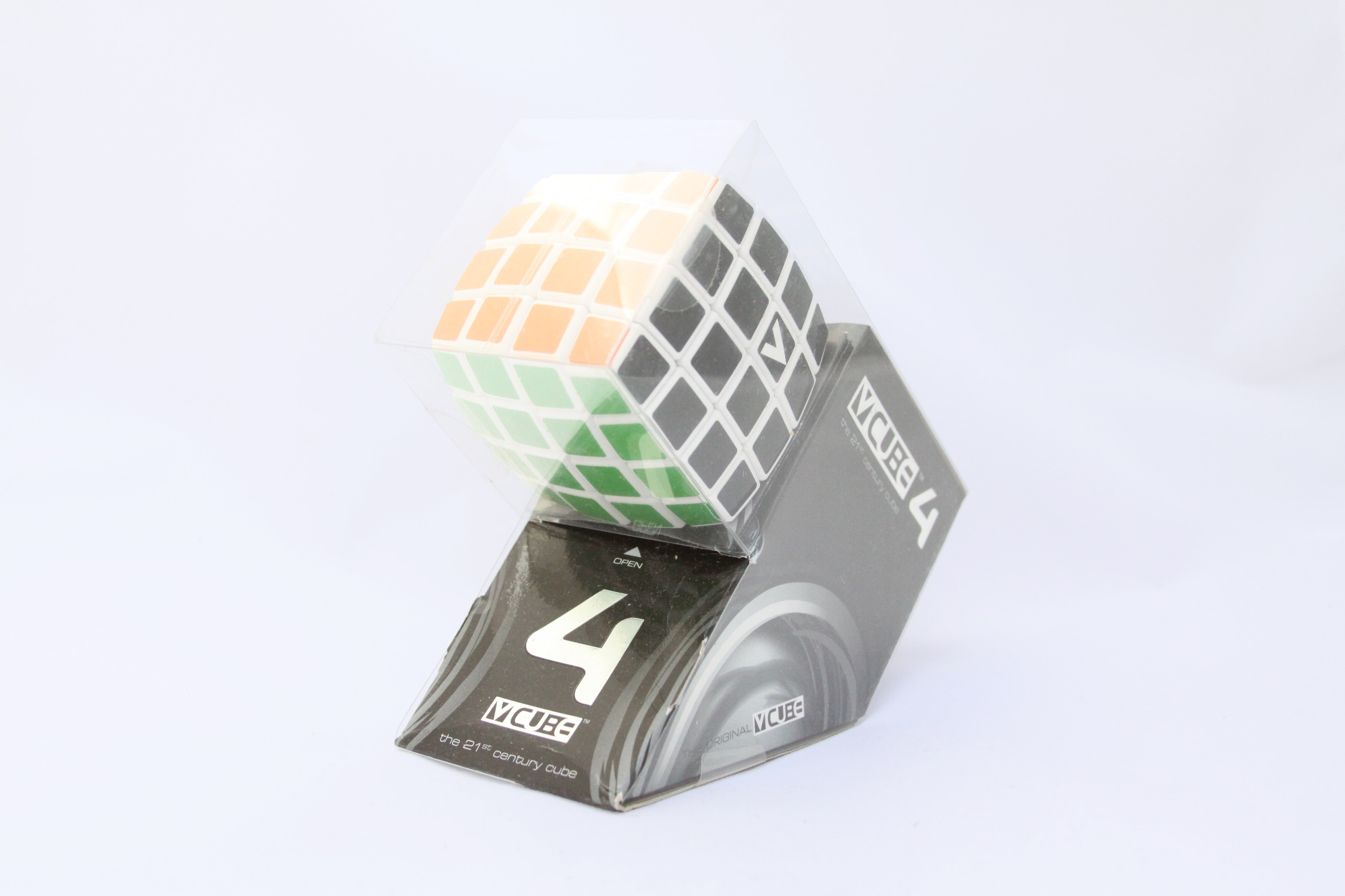 V-Cube 4b