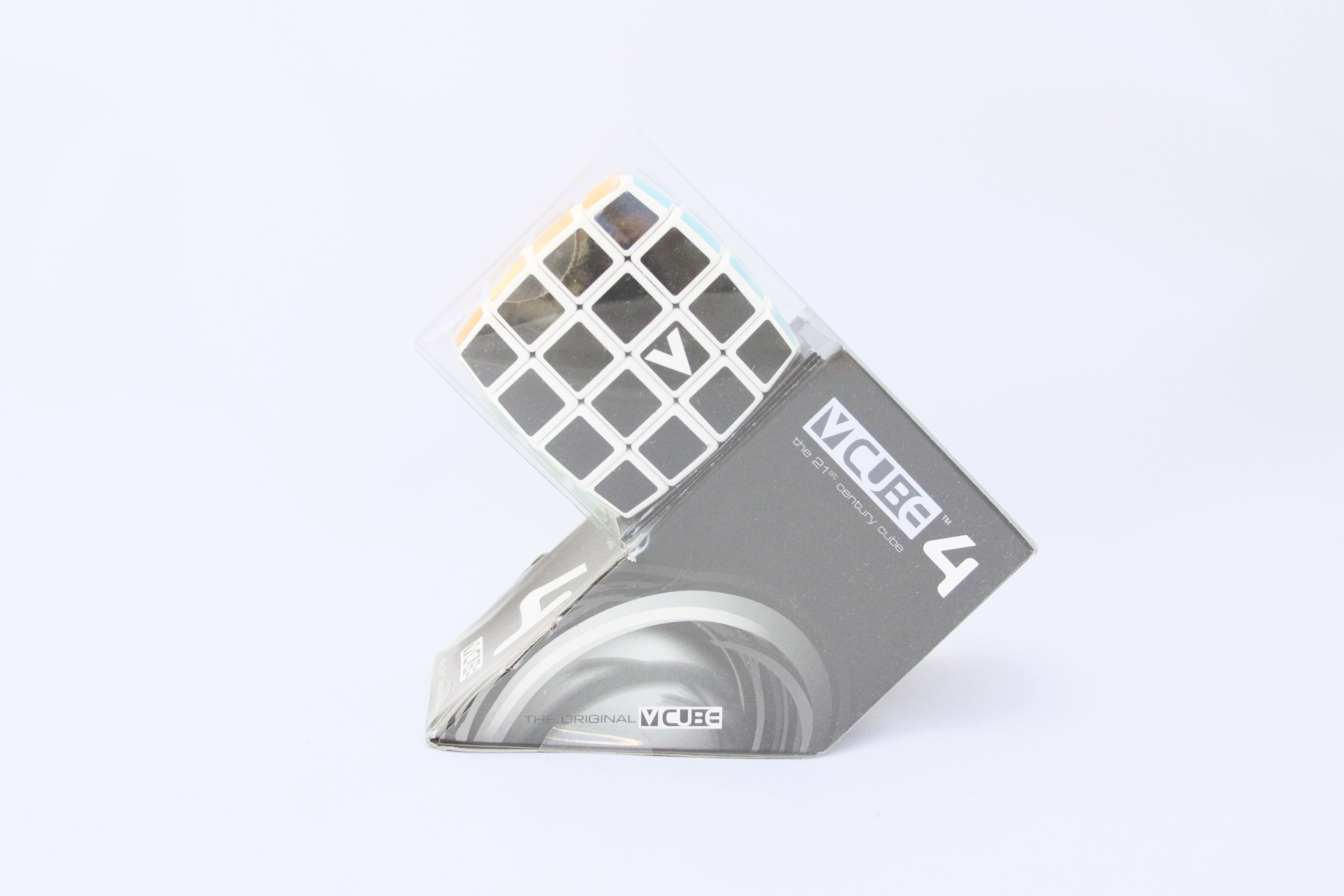 V-Cube 4b