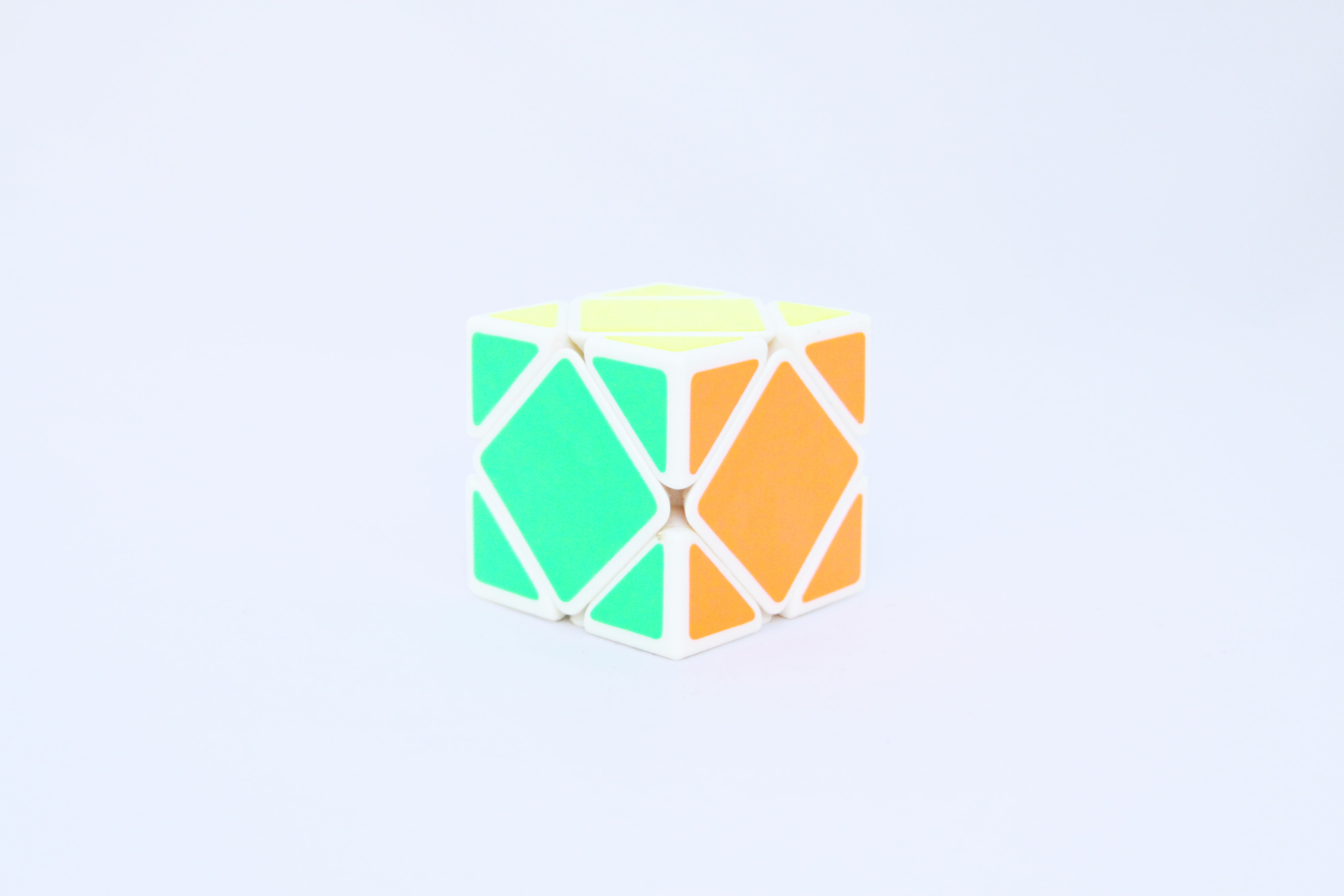 YJ MoYu Skewb